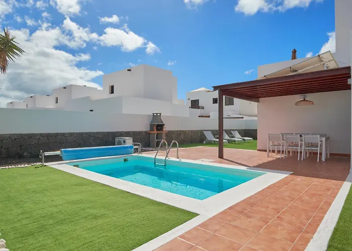 Casa Nolva Heated Pool Holiday home *